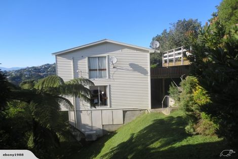 Photo of property in 1 Clementine Way, Crofton Downs, Wellington, 6035