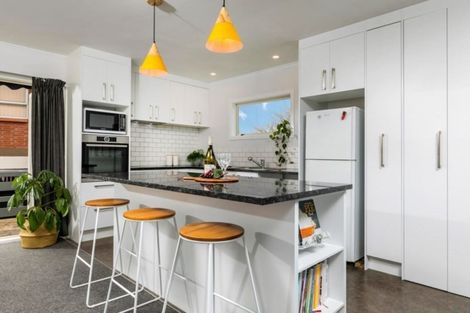 Photo of property in 1/48 Waimumu Road, Massey, Auckland, 0614