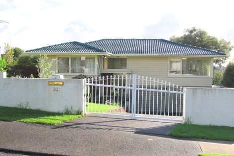 Photo of property in 32 Galaxy Drive, Mairangi Bay, Auckland, 0630