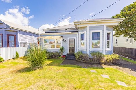 Photo of property in 44 Bignell Street, Gonville, Whanganui, 4501