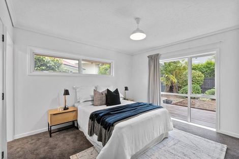 Photo of property in 2/65a Hamilton Avenue, Ilam, Christchurch, 8041