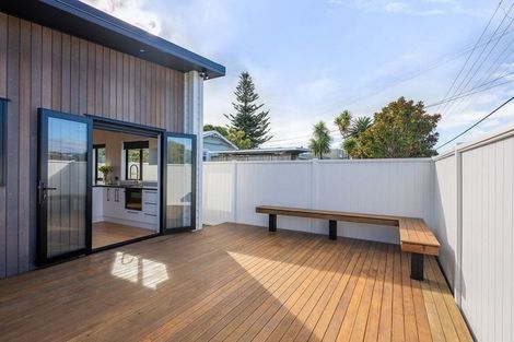Photo of property in 57 Manly Street, Paraparaumu Beach, Paraparaumu, 5032