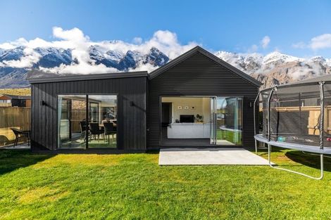 Photo of property in 36 Muster Road, Jacks Point, 9371