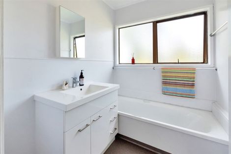 Photo of property in 6 Don Buck Road, Massey, Auckland, 0614