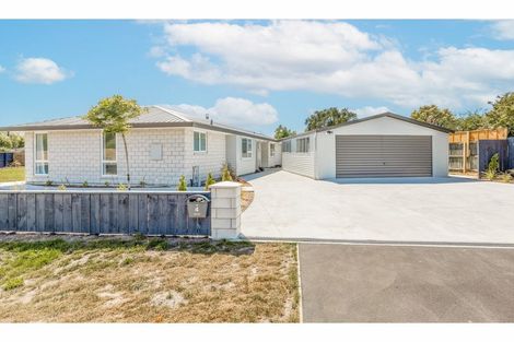 Photo of property in 4 George Oliver Place, Kainga, Christchurch, 8083