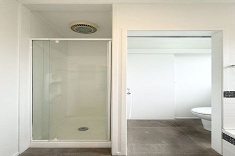 Photo of property in 10 Castleton Street, Birkdale, Auckland, 0626