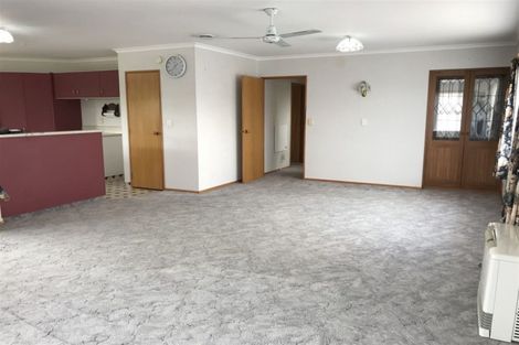 Photo of property in 10a Maire Street, Inglewood, 4330