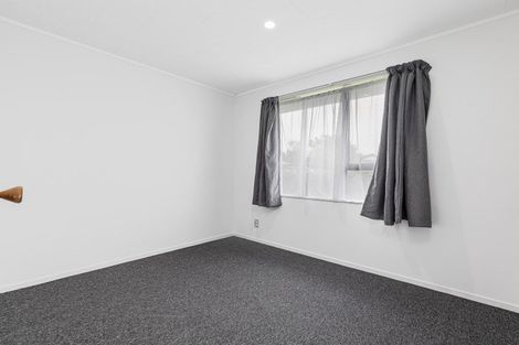Photo of property in 2/45 Dominion Road, Papakura, 2110