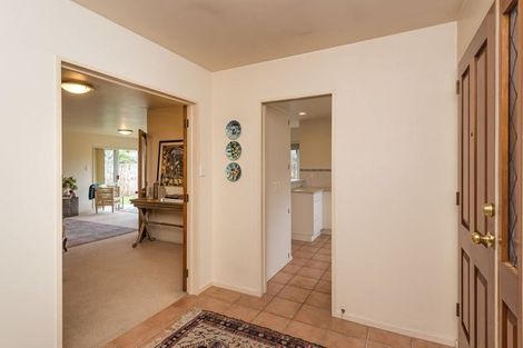 Photo of property in 9a Shaftesbury Street, Avonhead, Christchurch, 8042