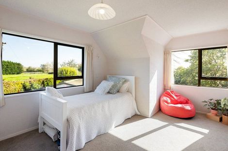 Photo of property in 166 Racecourse Road, Cambridge, 3493