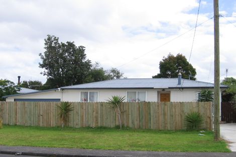 Photo of property in 26 Tramway Road, Beach Haven, Auckland, 0626