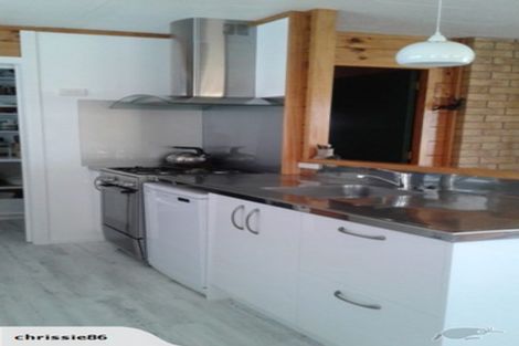 Photo of property in 28 Protea Crescent, Whitianga, 3510