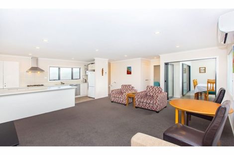 Photo of property in 1/15 Cook Street, Hamilton East, Hamilton, 3216