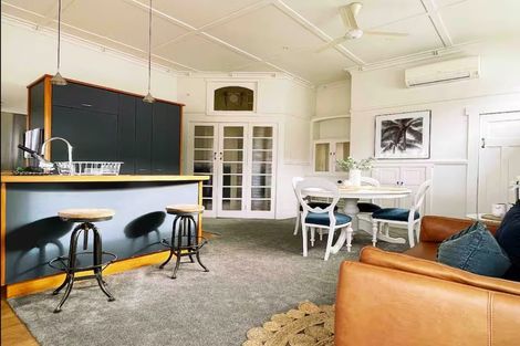 Photo of property in 35 Thackeray Street, Hamilton Lake, Hamilton, 3204