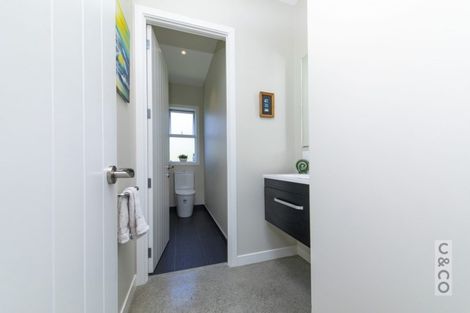 Photo of property in 4 York Terrace, Riverhead, 0820