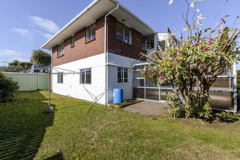 Photo of property in 164a Tukapa Street, Westown, New Plymouth, 4310
