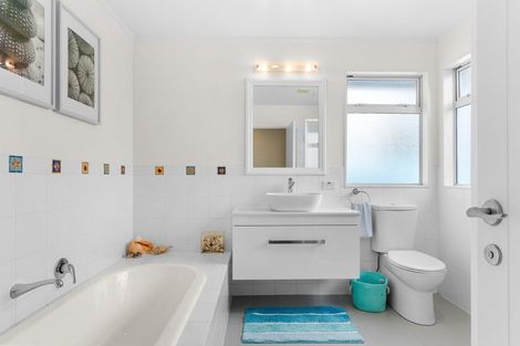 Photo of property in 92 Ritchie Road, Parua Bay, Whangarei, 0174