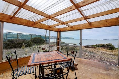 Photo of property in 118 Otakou Golf Course Road, Otakou, Dunedin, 9077