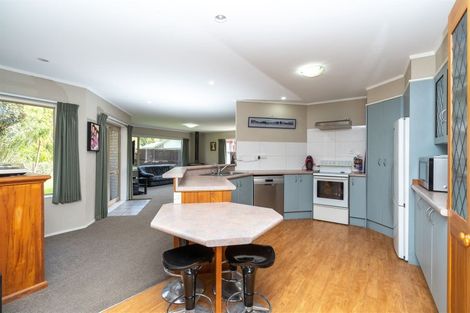 Photo of property in 14 Essendon Court, Glenview, Hamilton, 3206