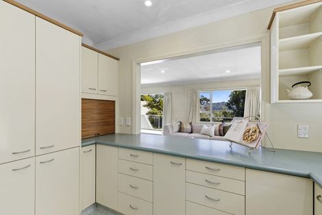 Photo of property in 233a Whites Line East, Waiwhetu, Lower Hutt, 5010