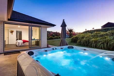 Photo of property in 6 Harper Way, Minden, Tauranga, 3179