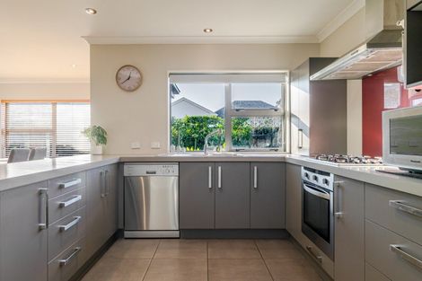 Photo of property in 211a Vogel Street, Roslyn, Palmerston North, 4414