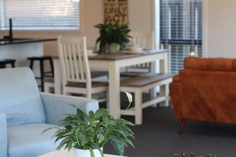 Photo of property in 14 Gallipoli Road, Trentham, Upper Hutt, 5018