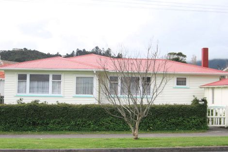 Photo of property in 75 Woollams Avenue, Coromandel, 3506