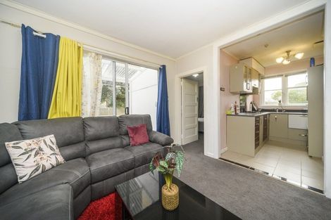 Photo of property in 9/288 College Street, West End, Palmerston North, 4410