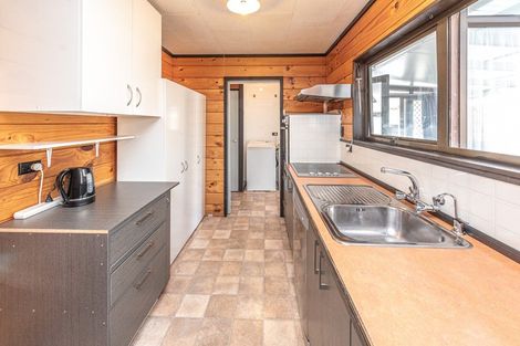 Photo of property in 29 Laird Street, Castlecliff, Whanganui, 4501