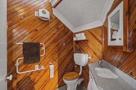 Photo of property in 2 Gretna Street, Heidelberg, Invercargill, 9812