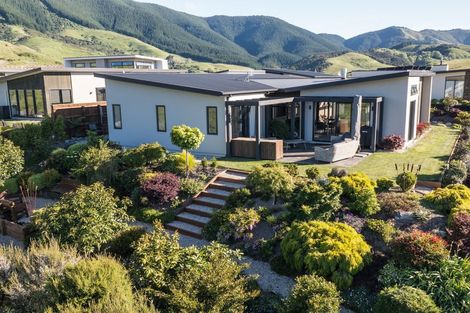 Photo of property in 14 Hill Tops Way, Stoke, Nelson, 7011