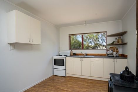 Photo of property in 51 Waite Street, Featherston, 5710