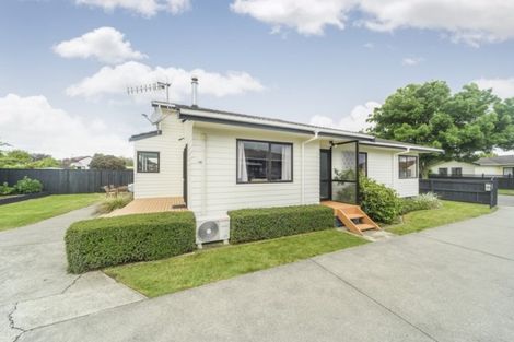 Photo of property in 75 Geraldine Crescent, Cloverlea, Palmerston North, 4412