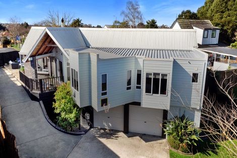 Photo of property in 75 Totara Drive, Pukete, Hamilton, 3200