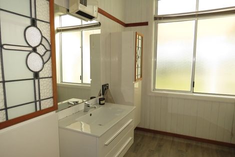 Photo of property in 74 Church Street, Reefton, 7830