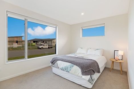 Photo of property in 12 Kingsbridge West, Burwood, Christchurch, 8083