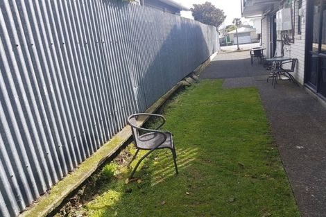 Photo of property in Othello House, 22-24 Mount Edgcumbe Street, New Plymouth, 4310