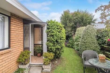 Photo of property in 43a Andrew Street, Waikanae, 5036