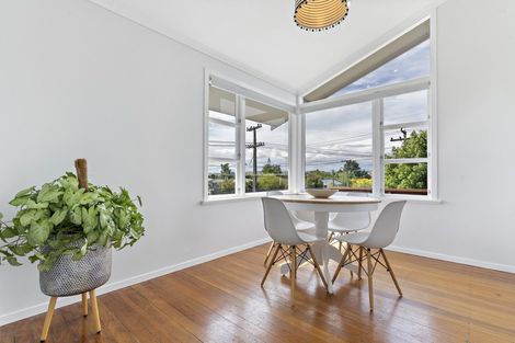 Photo of property in 1 Puriri Crescent, Lansdowne, Masterton, 5810