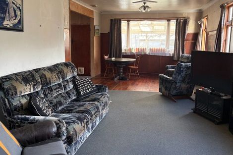 Photo of property in 8 Hannan Street, Levin, 5510