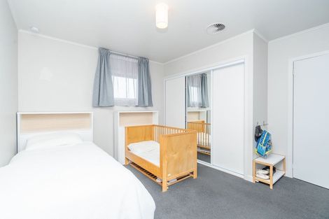 Photo of property in 3 Duncan Road, St Andrews, Hamilton, 3200