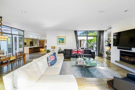 Photo of property in 37 Laurence Street, Manly, Whangaparaoa, 0930