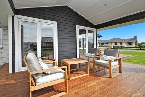 Photo of property in 33 Baxter Michael Crescent, Cambridge, 3434