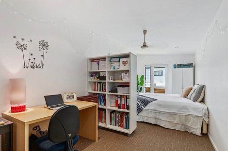 Photo of property in 4 Te Whai Street, Mangawhai Heads, Mangawhai, 0505