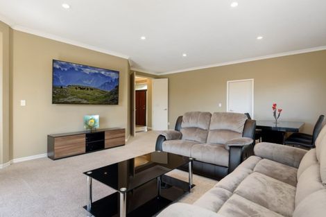 Photo of property in 2 Paul Close, Papamoa Beach, Papamoa, 3118