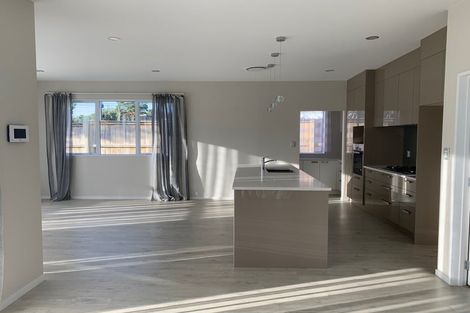 Photo of property in 149a Deep Creek Road, Torbay, Auckland, 0630