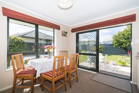 Photo of property in 7/63 North Street, Palmerston North, 4410