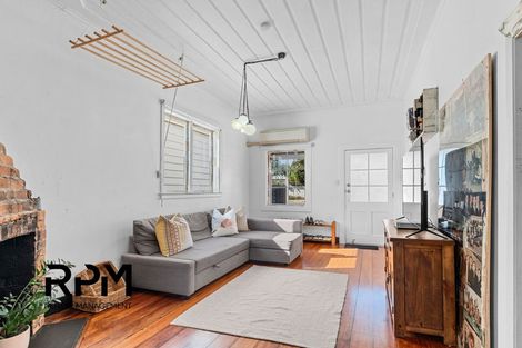 Photo of property in 163 Lemon Street, Strandon, New Plymouth, 4312