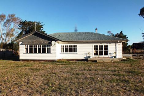 Photo of property in 1467 Main Road North, Waikuku, Rangiora, 7473